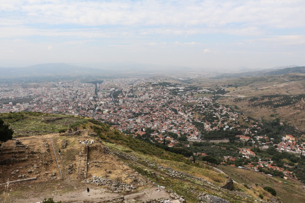 Bergama Akropol ve şehir manzarası
